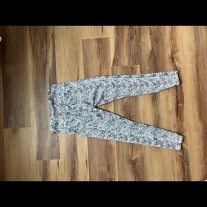 Balance collection leggings